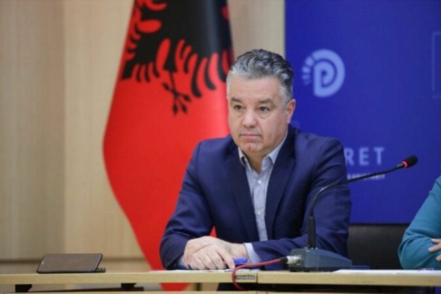 ‘Tigrat e Vlorës’/ Bozdo: KESH refuzon të anulojë tenderin 20 milionë euro, korrupsioni vijon…