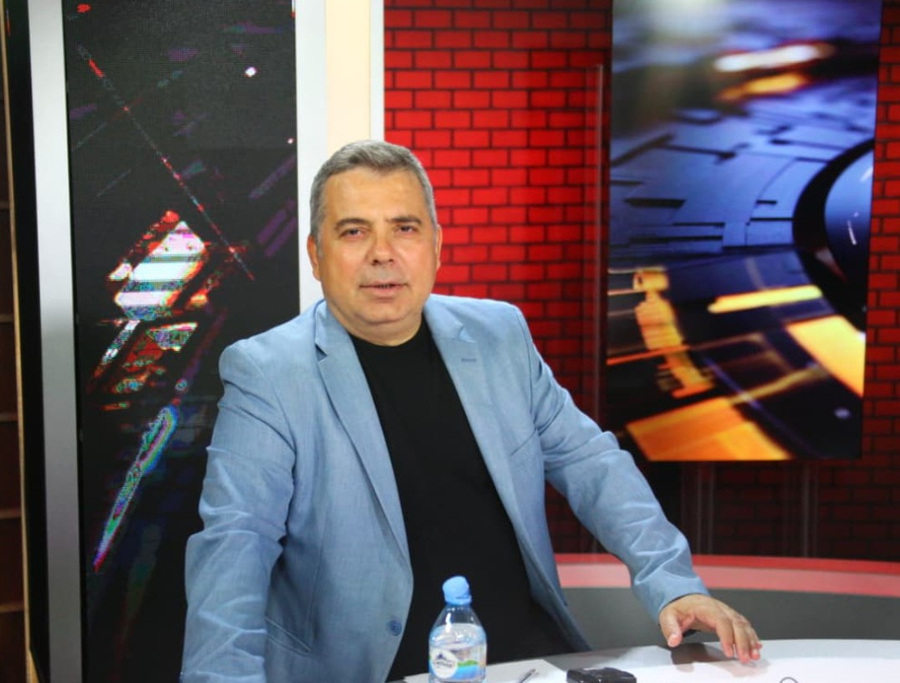 video-abilekaj-rama-shmangu-gazetaret-qe-te-genjente-monologu-menyra-per-te-mos-iu-pergjigjur-pyetjeve