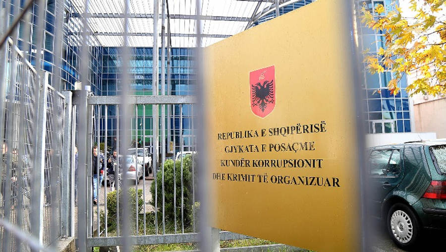 Trafik kokaine nga Amerika Latine drejt Zvicrës dhe grup kriminal  Apeli i Posaçëm lë në fuqi dënimet për Bakallin dhe Locin