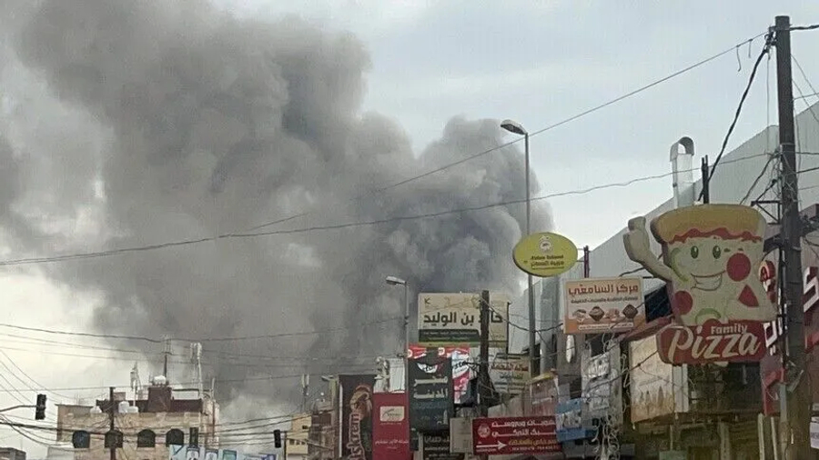 jemen-pershkallezohen-luftimet-ne-taiz-2-te-vrare-dhe-7-te-plagosur-nga-bombardimet-e-houthive