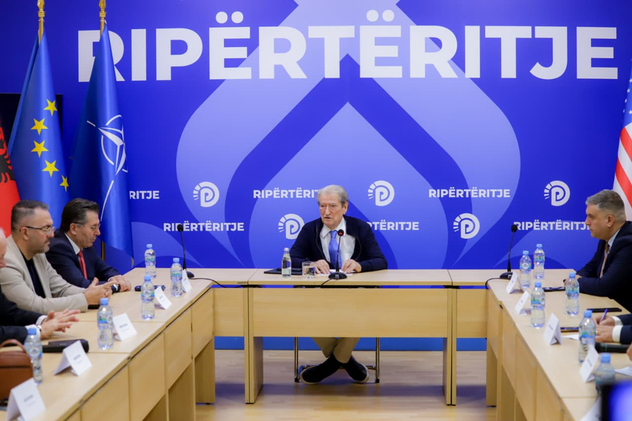 Territorialja/ Berisha me aleatët: Rama i plagosur rëndë ndaj do marrë çdo vendim që i intereson lëkurës së tij