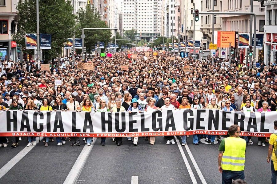Mijëra njerëz protestojnë në Spanjë kundër mungesës së strehimit  trazira dhe në Valencia
