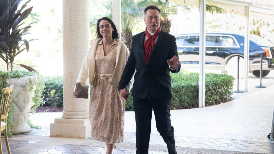 nje-jave-pasi-ia-shprehi-dashurine-me-nje-mesazh-elon-musk-e-le-gruan-me-te-cilen-ka-kater-femije