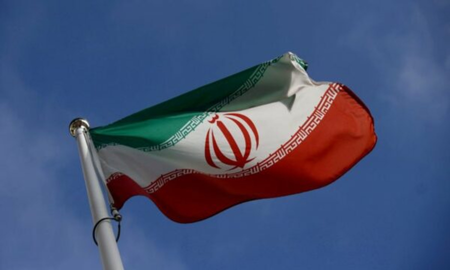 irani-paralajmeron-sulme-ndaj-bazave-dhe-anijeve-amerikane