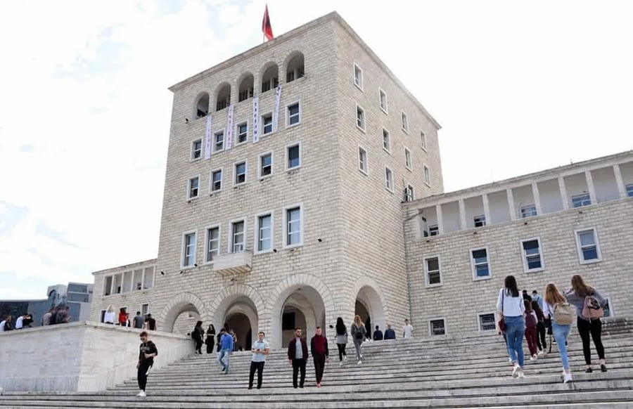 ‘Universitetet nën kontroll politik’/ Meta: Arsimi i lartë në krizë prej qeverisë, Shqipëria po humbet të rinjtë…