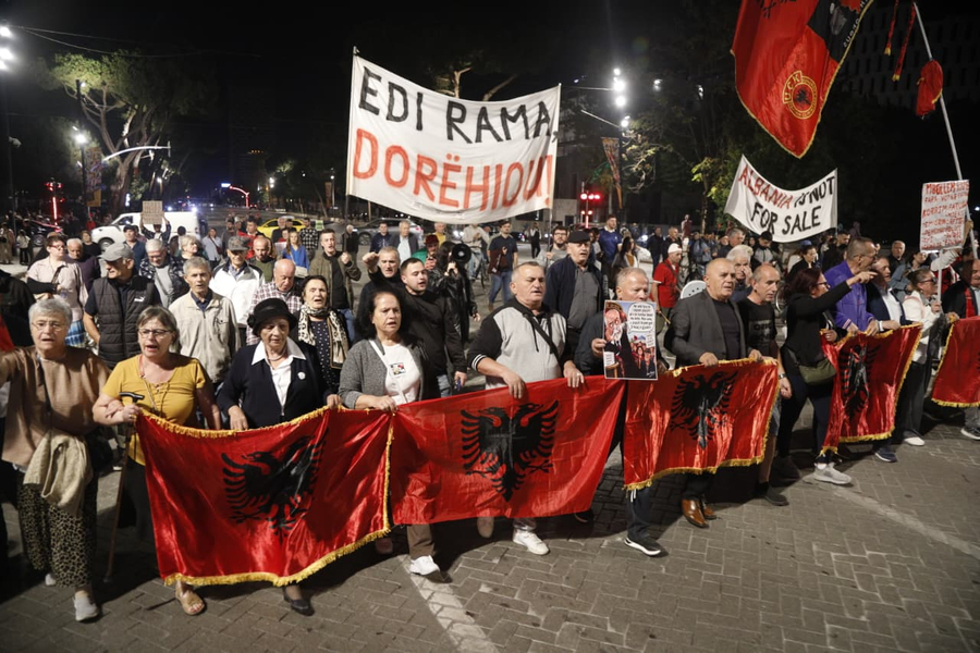 LIVE   128 ditë protestë qytetare  Rama jepe dorëheqjen 