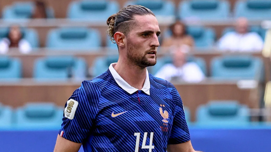 rabiot-nervozon-stafin-e-frances-zbulohet-cfare-ndodhi-para-se-te-hynte-ne-fushe
