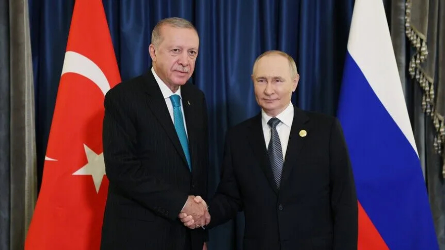 erdogan-dhe-putin-diskutojne-marredheniet-turqi-rusi-dhe-sigurine-e-detit-te-zi