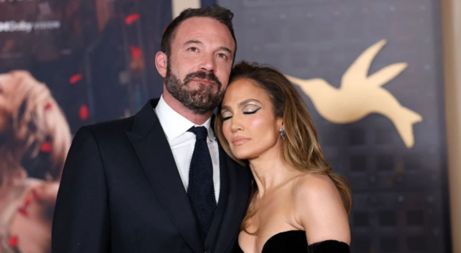 ben-affleck-flet-per-jennifer-lopez-dy-vjet-pas-divorcit-kam-respekt-te-madh-per-te
