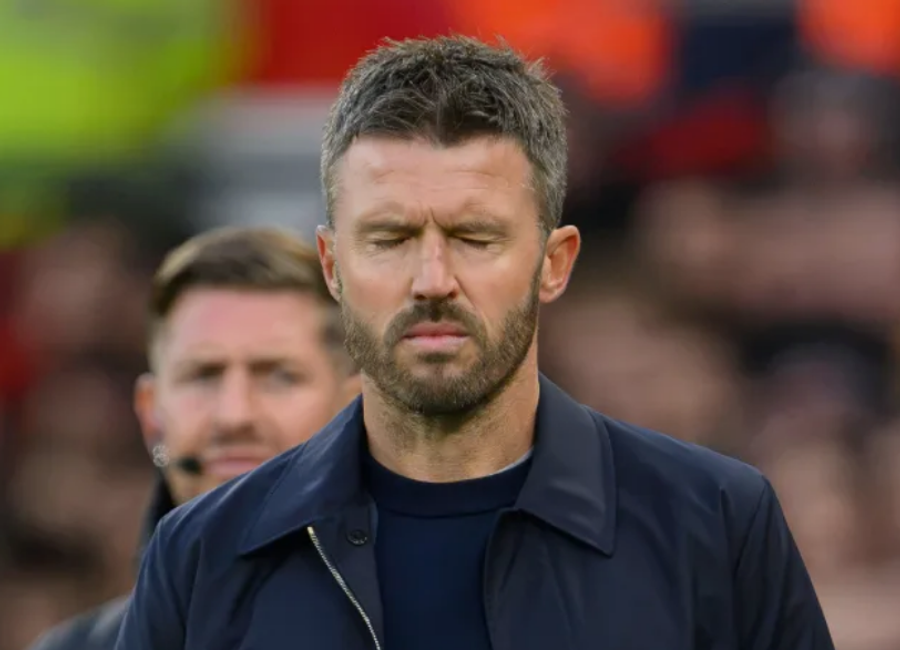 carrick-rrezikon-shkarkimin-te-manchester-united-rikthehen-zerat-per-conten