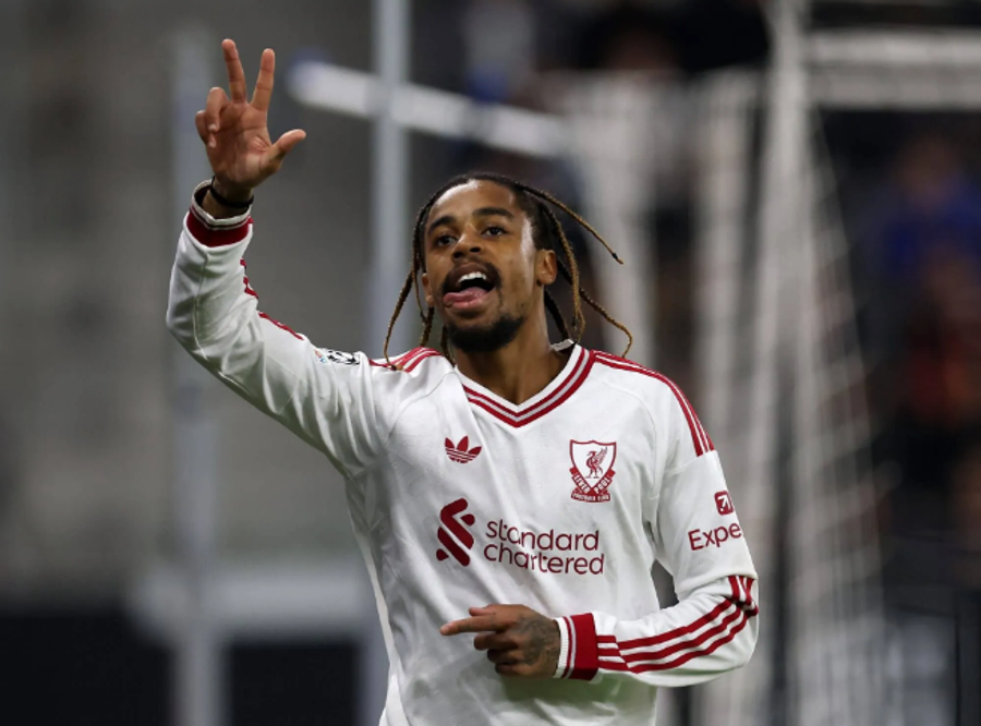 Liverpool fiton me goleadë ndaj LASK Linz it  Barcola shkëlqen me  tripletë 