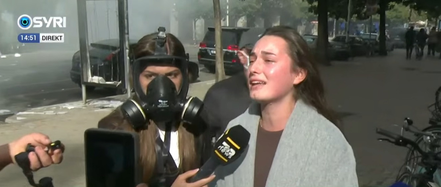 TRISHTUESE  Studentja shpërthen në lot para policëve  Rama na ka nxirë jetën  duam dorëheqjen e tij  Vetëm po na vratë  ne nuk tërhiqemi