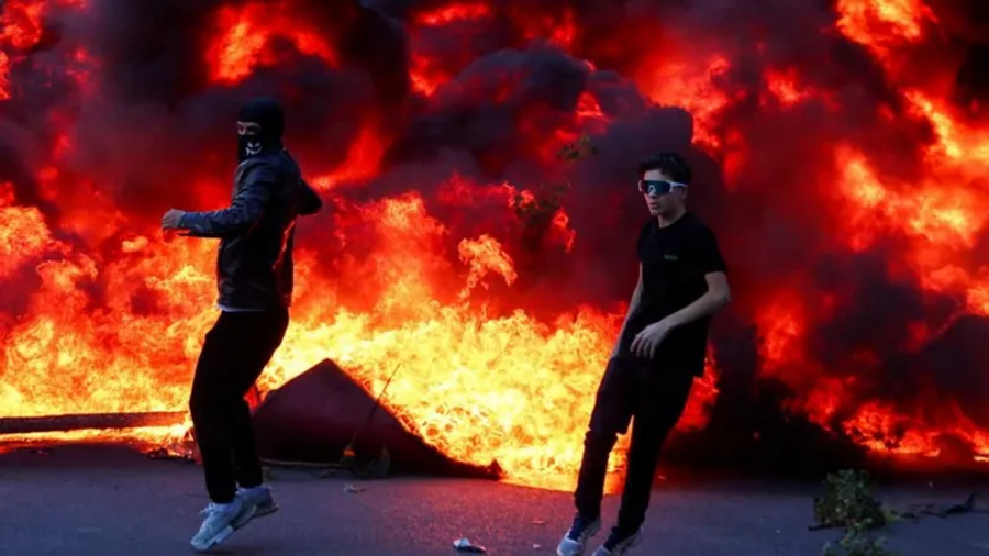  Qeveria më e korruptuar që ka parë vendi    BBC jehonë protestës së studentëve në Tiranë