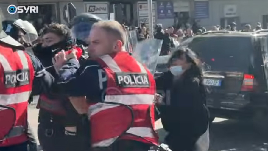 Dhunë barbare e policisë së Lezhës ndaj protestuesve