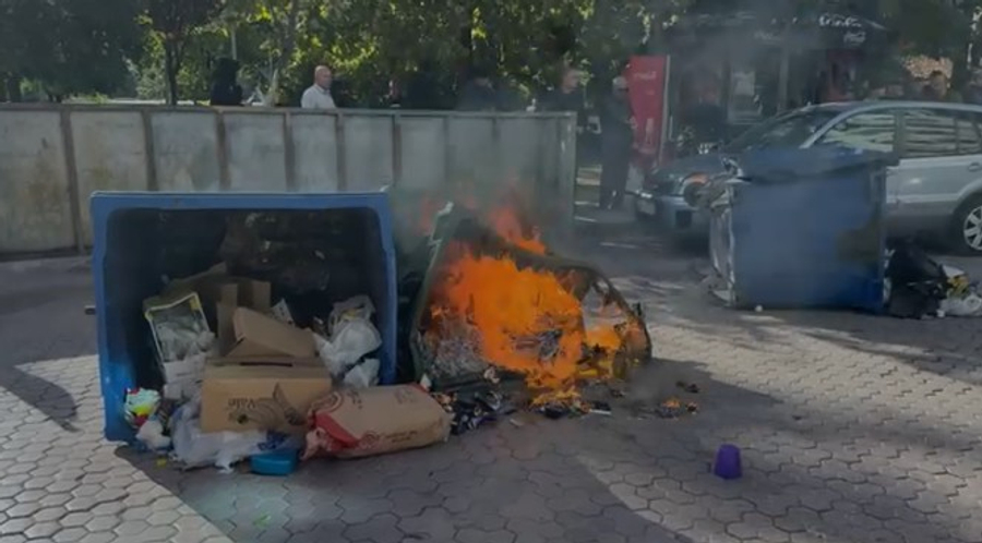S ndalet revolta as në Elbasan  gjimnazistë e studentë bojkotojnë mësimin dalin në rrugë e djegin koshat