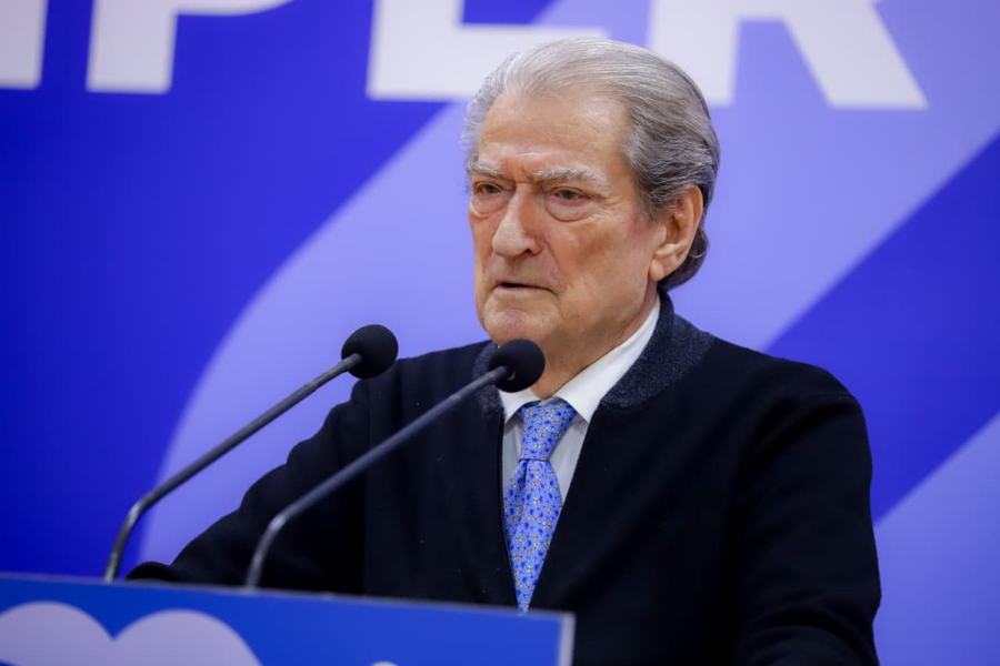 Berisha  Deklaratat e kongresmenëve janë frymëzim dhe inkurajim për protestuesit në këtë mosbindje civile