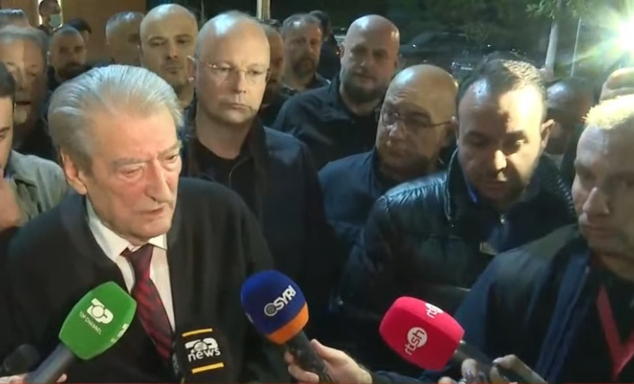 VIDEO  Berisha  Edi Rama  Taulant Bego Yaris  Lubi Balluku  Oltion Bistri janë shtabi i zi i represionit të protestës