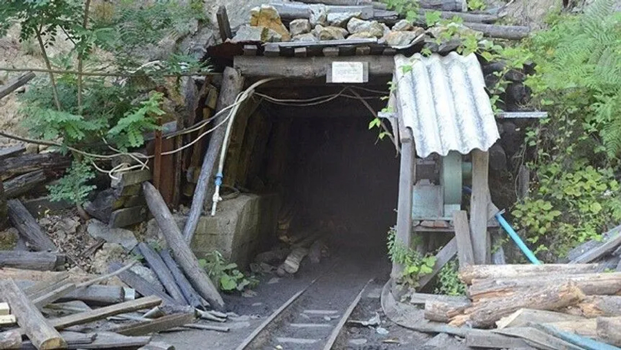 Kolumbi  shembet miniera e arit  14 të vdekur dhe 7 të plagosur