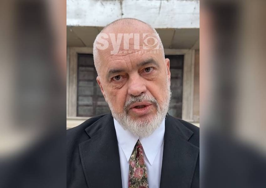 Dje rinia i copëtoi  Rama provokon sërish me karrige  Kërcënon si bandit studentët që i kërkojnë dorëheqjen