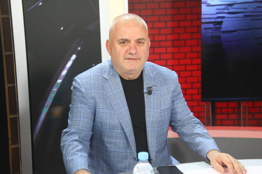 VIDEO  Hoxha  E tha vetë qeveria  dëmet e protestuesve ishin sa 6 shishe verë që pinte Rama