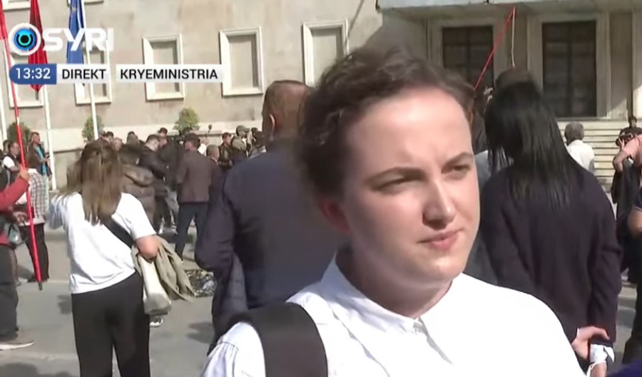 Studentja  Opozita nuk po i bën oponencë protestës rinore  por jemi këtu në mbështetje të saj