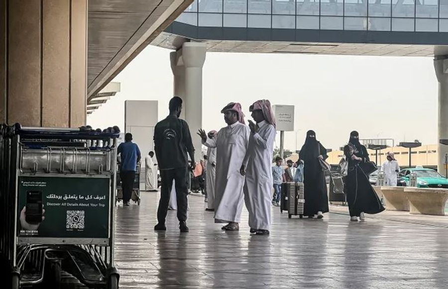 sulmet-e-rebeleve-huthi-kane-anuluar-me-shume-se-4-000-fluturime-ne-te-gjithe-arabine-saudite