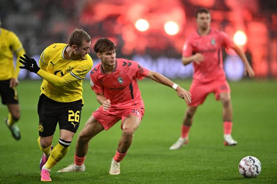 Kupa e Gjermanisë  Dortmundi shpëton në fund  fitojnë edhe Gladbach  Koln dhe Darmstadt