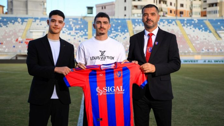 Vllaznia zyrtarizon afrimin e Andi Hadrojt  mbrojtësi u bashkohet kuqebluve