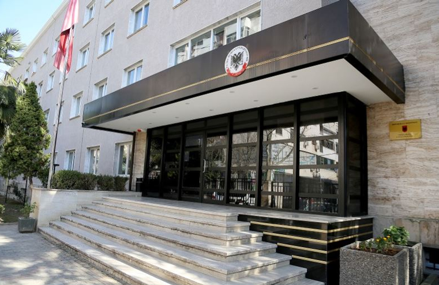 prokuroria-e-beratit-kerkon-21-vite-burg-per-dy-persona-akuzohen-per-shfrytezim-prostitucioni