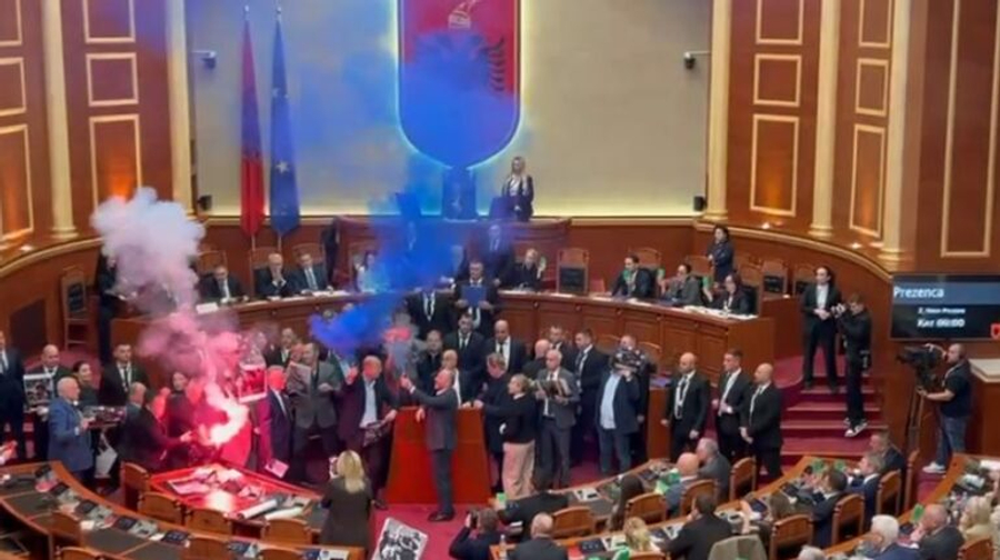 Nuk do opozitë në Kuvend  Rama kërkon përjashtimin me 10 ditë të Berishës  60 ditë për 6 deputetët e PD
