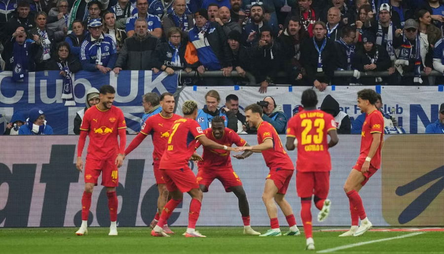 Leipzigu fiton në transfertë ndaj Schalke s  vendasit ende pa gol në stadiumin e tyre