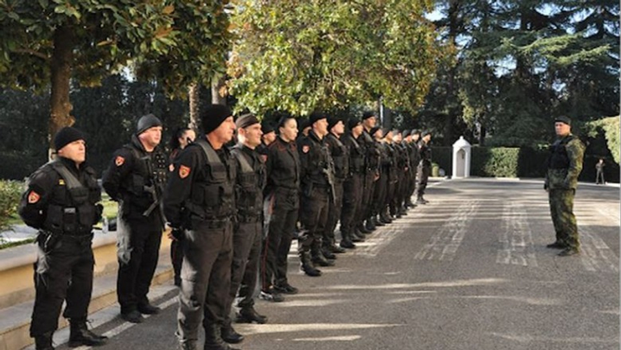 Garda rebelohet kundë Ramës  Ju mbrojmë me jetën tonë  na vlerësoni me dinjitet
