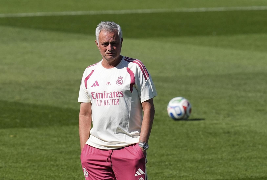 ‘Thumbon’ Mourinho para ndeshjes me Interin: Ndoshta kalendarin e ka bërë një italian
