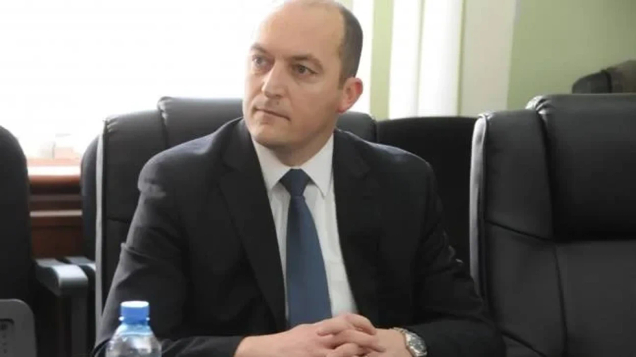 Vatra për Bekim Sejdiun  Figurë me integritet që mund t i shërbejë stabilitetit të Kosovës