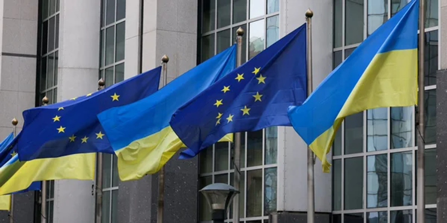 Mbi 100 eurodeputetë i kërkojnë Brukselit zhbllokimin e 200 miliardë eurove të aseteve ruse për Ukrainën