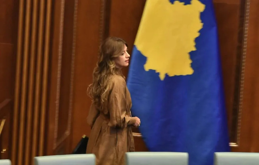 Haxhiu  Kosova ka nevojë për institucione të forta e funksionale  jo pritje e vonesa të reja