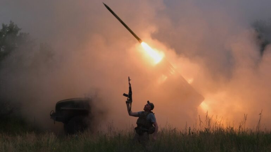 Bisedimet e paqes për Ukrainën/ Budanov paralajmëron takimin trepalësh në tetor