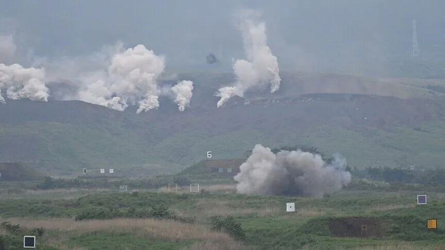 Koreja e Veriut zhvillon stërvitje me raketa balistike me rreze të gjatë veprimi
