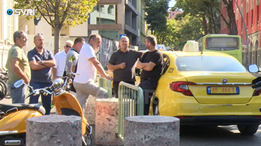 syri-tv-taksistet-proteste-para-bashkise-se-tiranes-te-mos-jepen-licenca-pa-limit