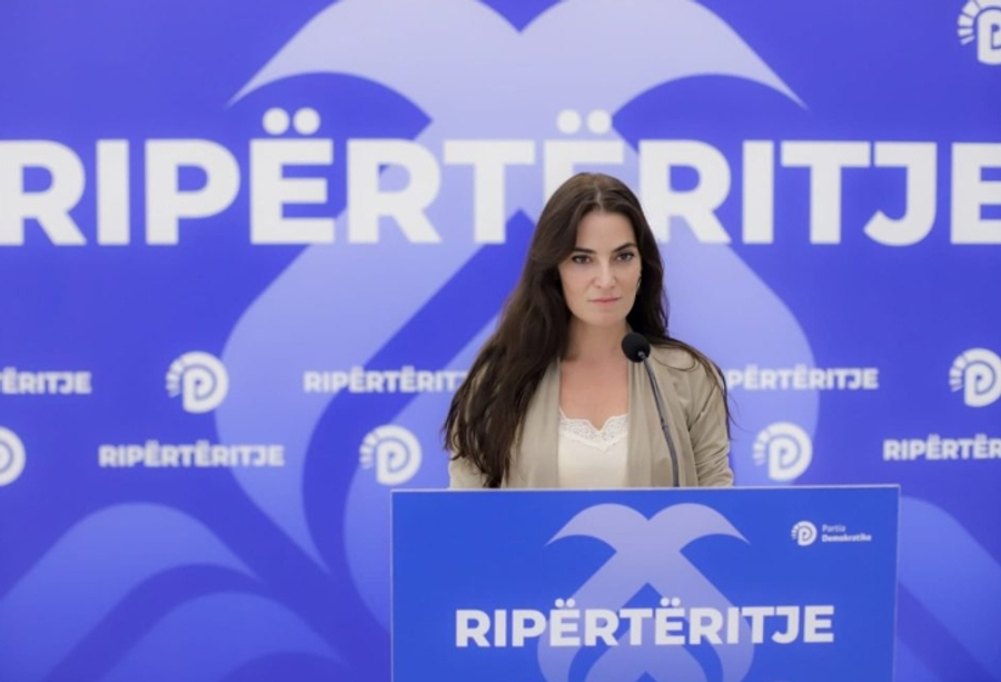Emiri  Studentët e 36 vendeve refuzojnë konviktet  Gonxhja fsheh letrën dhe mashtron publikisht