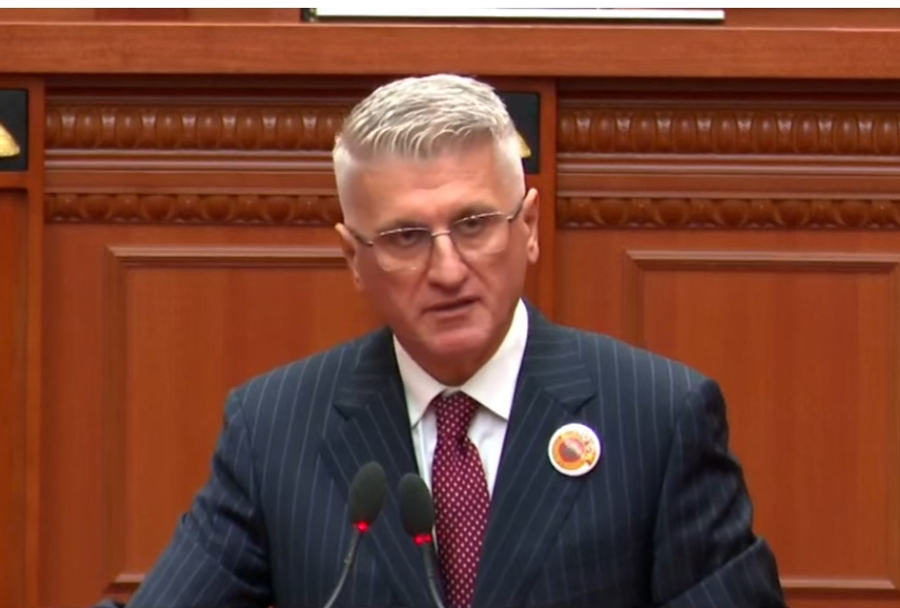 Gjekmarkaj  Rama  puç kushtetues  ndaj sistemit të drejtësisë