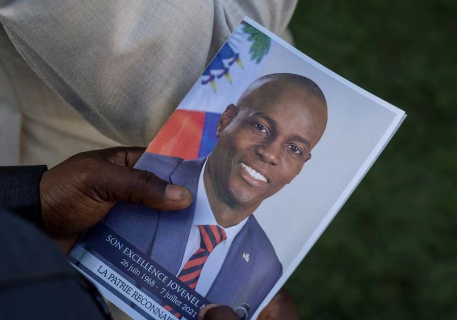 Vrasja e presidentit haitian  18 të dyshuar transportohen drejt SHBA ve për të dalë në gjyq