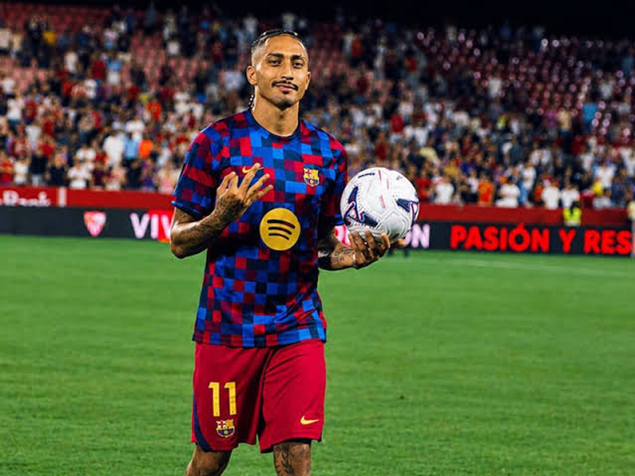 raphinha-show-barcelona-feston-ne-sevilla