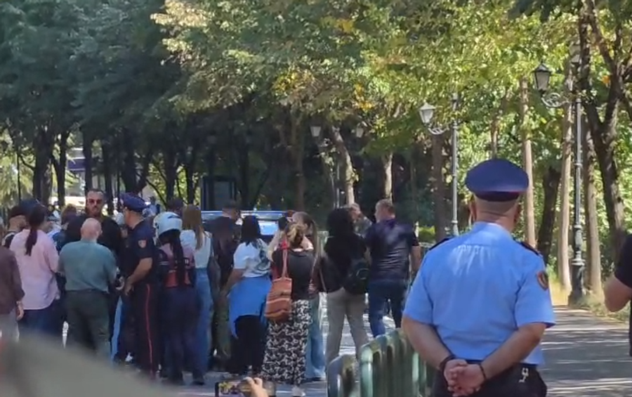 protesta-narkopolicia-e-rames-arreston-qytetarin-gjon-gjini