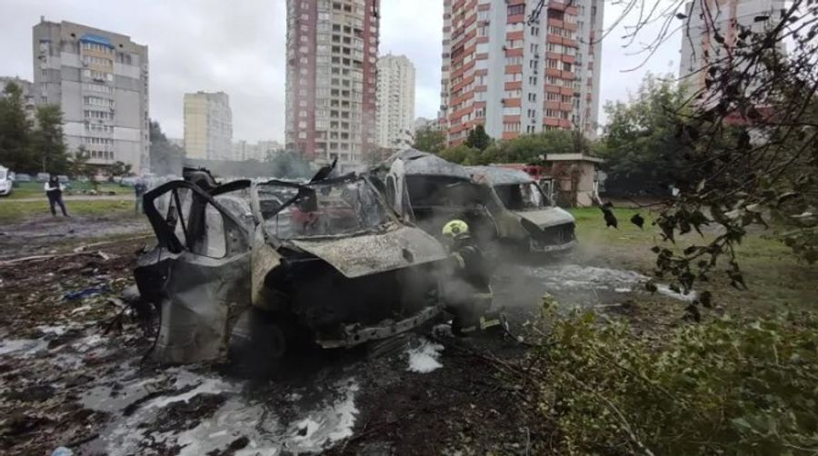 Sulmet ruse lënë tetë të vdekur në Ukrainë dhe dëmtojnë një maternitet në Kiev