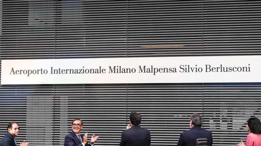 Aeroporti i Milanos merr emrin e Silvio Berlusconit