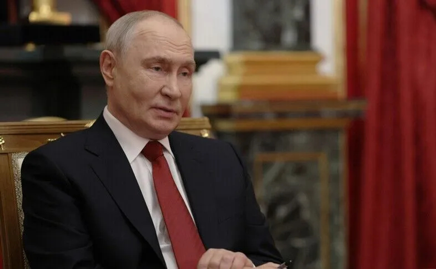 Putin  Moska gati të rifillonte bisedimet me Kievin pas zgjedhjeve  por Ukraina sulmoi qendrat e votimit
