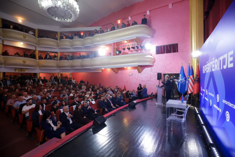 Berisha  U deklaroj organizatave kriminale të Elbasanit  Durrësit  Shkodrës dhe mbarë Shqipërisë  vend mbi tokë nuk do të keni veç burgut