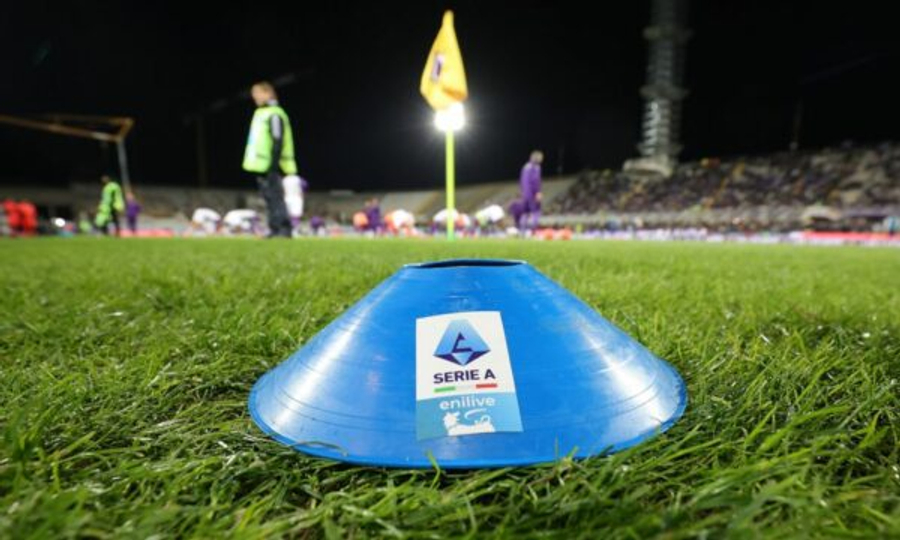 Serie A ndryshon rregullat e merkatos  klubet kërkojnë hapjen në dhjetor