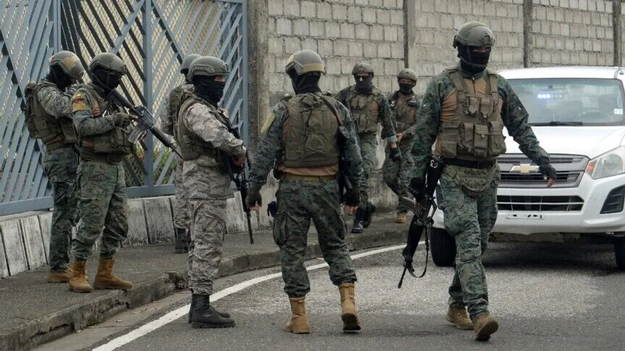 shba-dhe-ekuadori-operacion-te-perbashket-godasin-grupin-e-nje-karteli-droge-meksikan